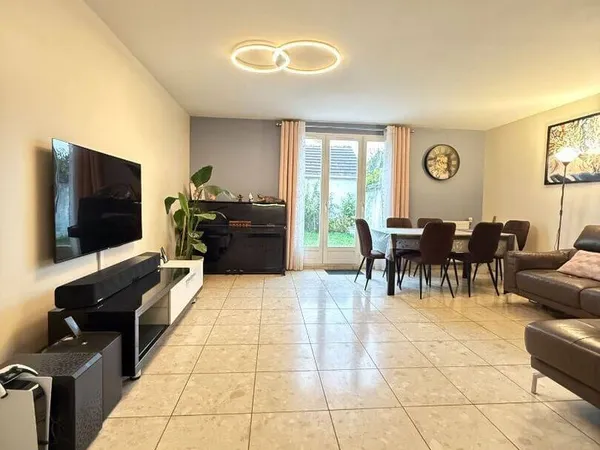Maison 4 pièces 77 m²