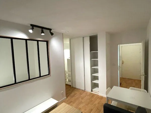Appartement Location Lucé 1p 27m² 530€