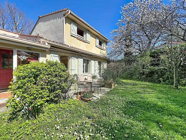 Maison 6 pièces 150 m²