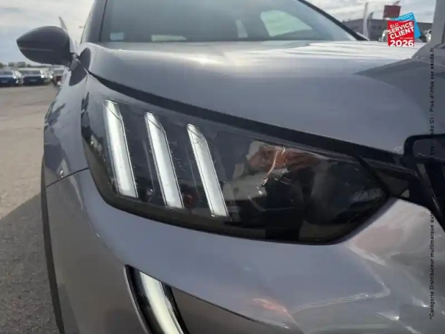 Peugeot 2008 1.2 puretech 130ch s&amp;s gt eat8 — photo 13