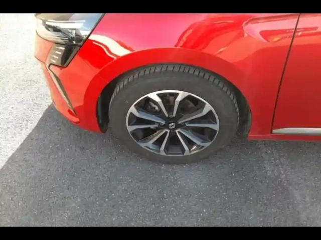 Renault Clio 1.0 tce 90ch techno - 24 — photo 10