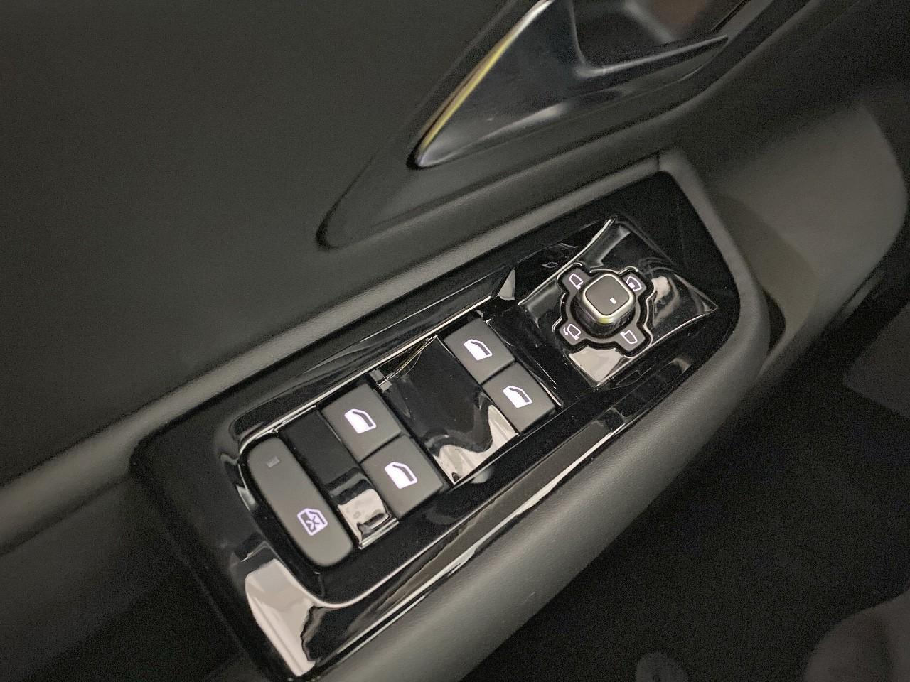Citroën C5 X hybride 136 e-dcs6 plus — photo 20