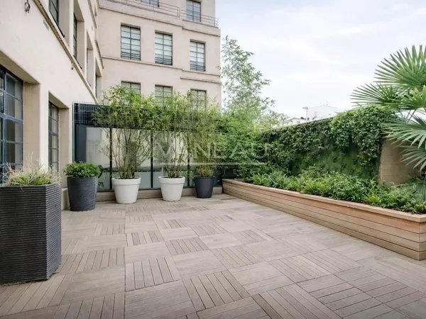 Paris VIIIe - Champs-Élysées / Friedland - Bel appartement avec terrasse