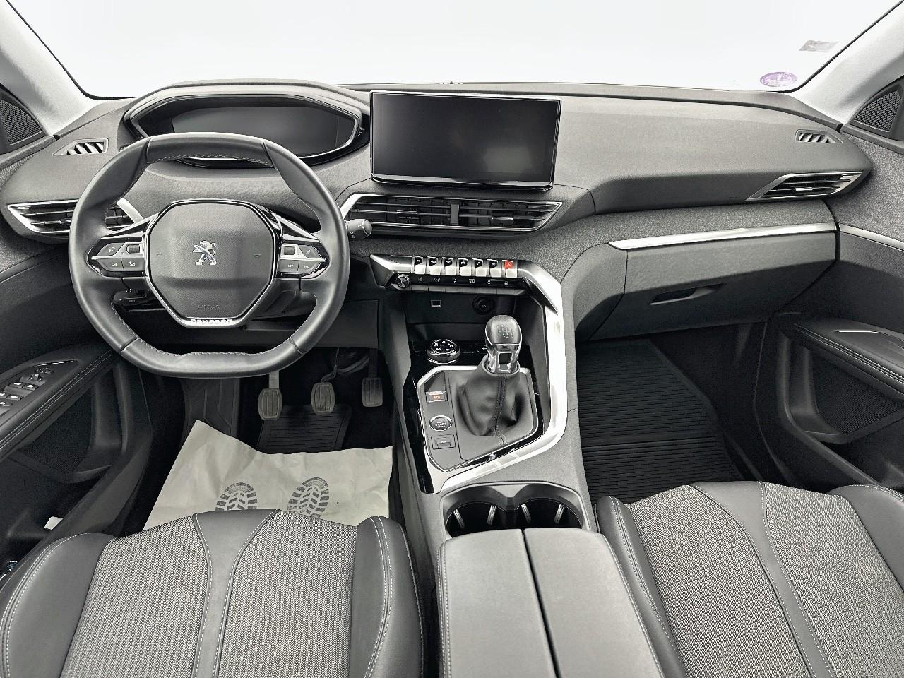 Peugeot 3008 puretech 130ch s&s bvm6 allure pack — photo 11