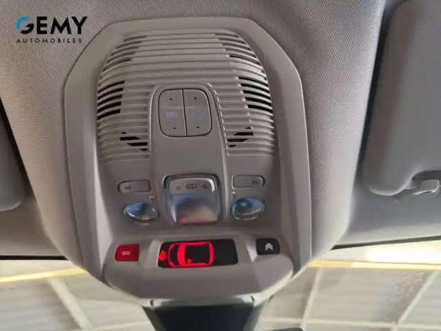 Citroën C5 Aircross hybride rechargeable 225 e-eat8 — photo 27
