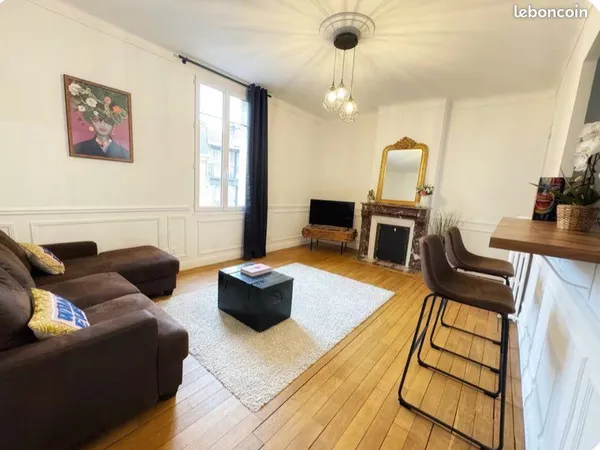 Au coeur de la cité des Sacres - Appartement rénové