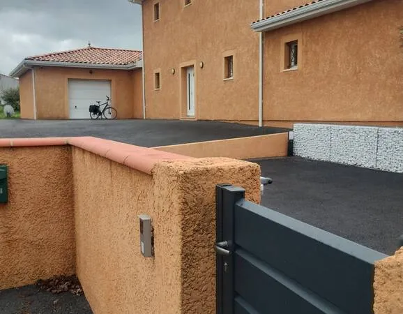 Maison 5 pièces 195 m²