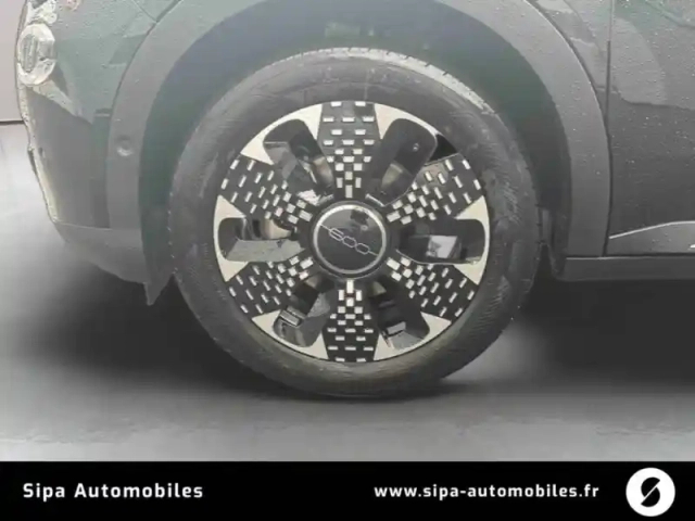 Fiat 600 e 156 ch 54 kwh — photo 9