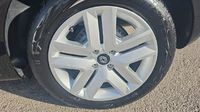 Renault Clio 1.5 Blue dCi 100ch Evolution - 24 — photo 11