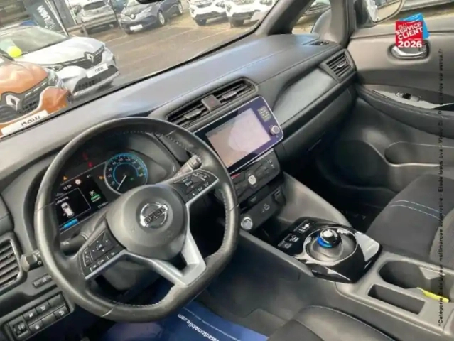 Nissan Leaf 150ch 40kwh acenta 19 — photo 15