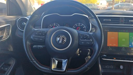 MG ZS 1.5 VTI-Tech 106 - Comfort – 2022 – 78420 km – Essence – Boîte Manuelle — photo 29