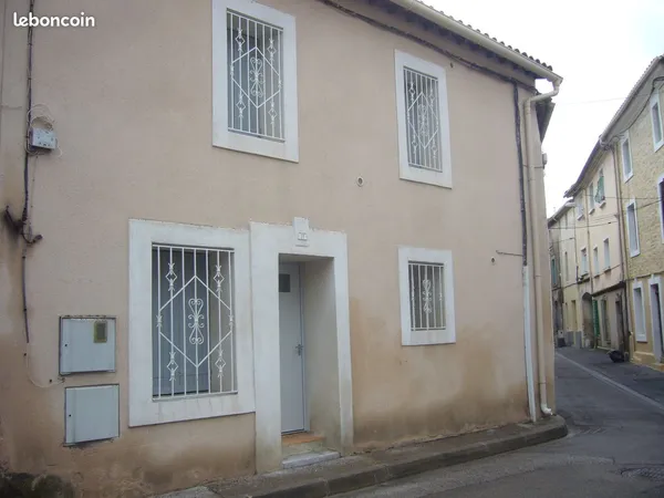Location maison de ville sur Lunel