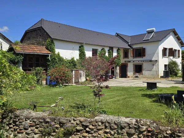 Maison 5 pièces 160 m²