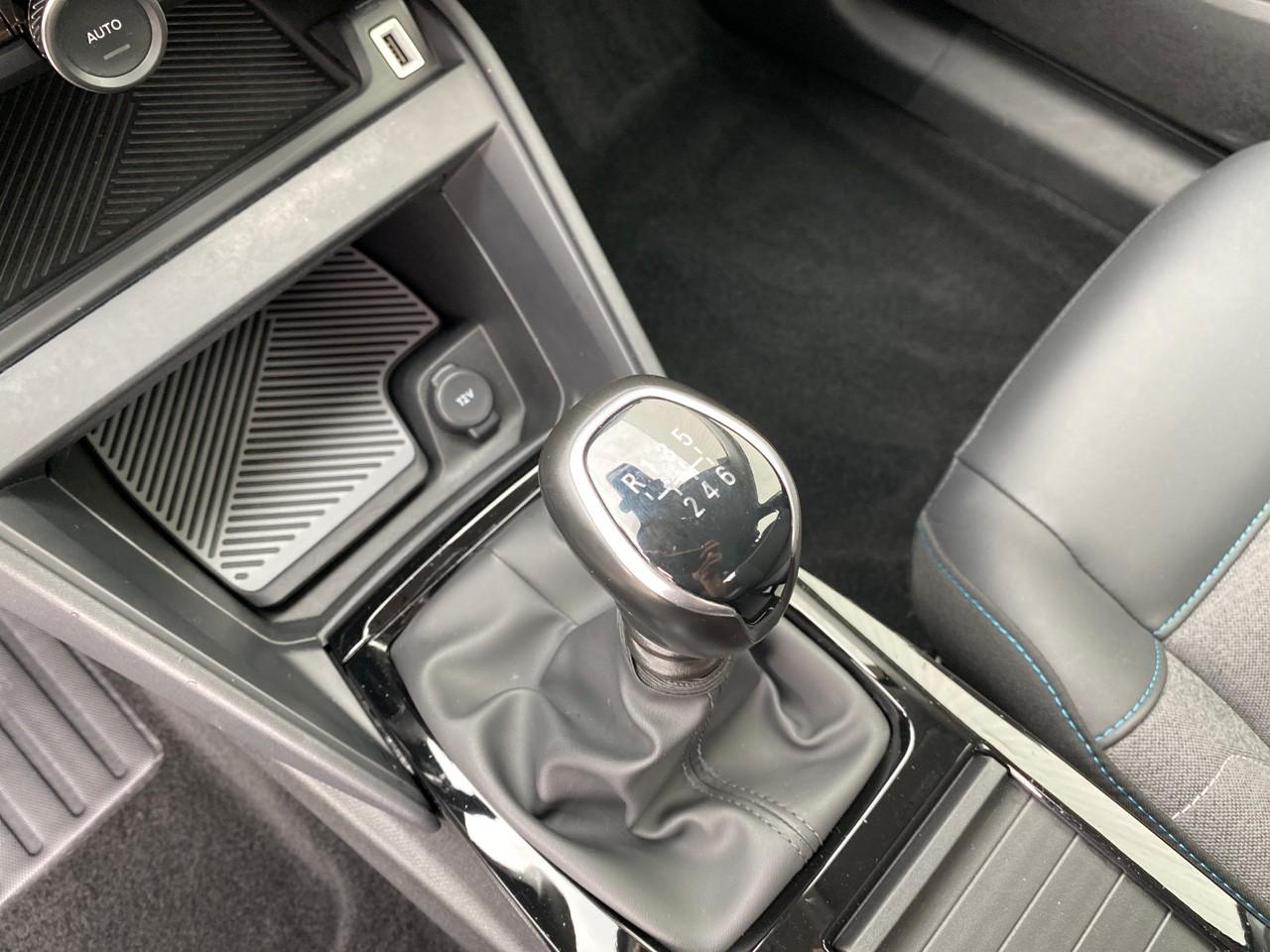 Citroën C4 bluehdi 110ch s&s feel pack — photo 16