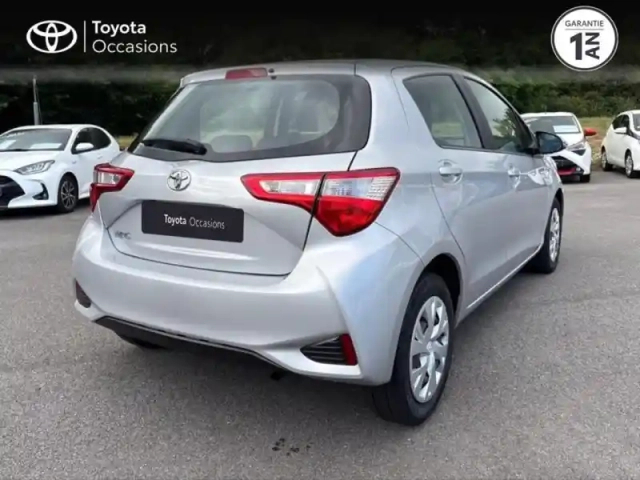 Toyota Yaris 70 vvt-i france connect 5p rc19 — photo 4