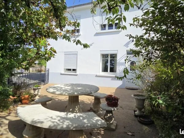 Maison 6 pièces 126 m²