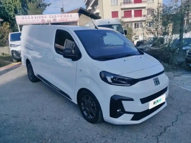 Fiat Scudo fg xl 2.2 diesel 180ch pack premium connect automatique — photo 3
