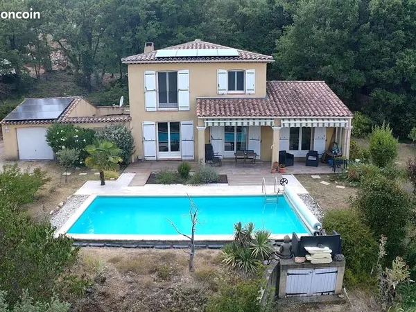 Maison 5 pièces 135 m²