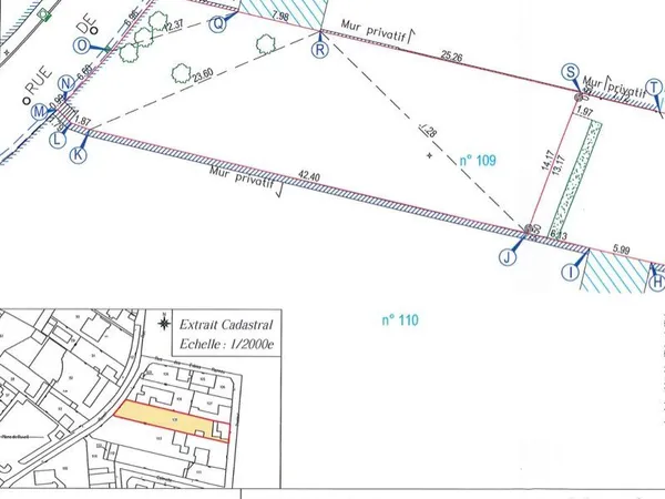 Terrain constructible en plein centre-ville de 609m2