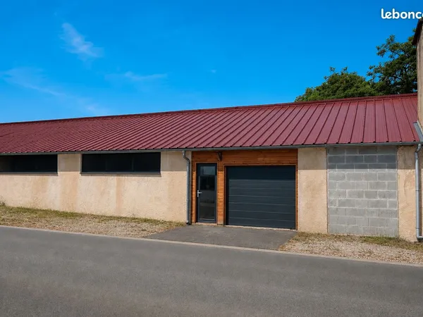Local 170 m² BRANTOME EN PERIGORD
