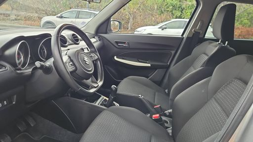 Suzuki Swift 1.2 DualJet 83 Hybride - Privilege – 2020 – 87265 km – Hybride essence – Boîte Manuelle — photo 27