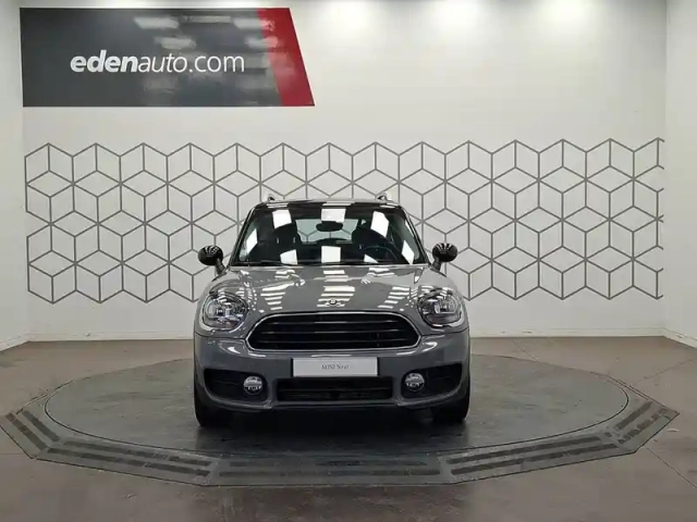 Mini Mini countryman 136 ch — photo 8