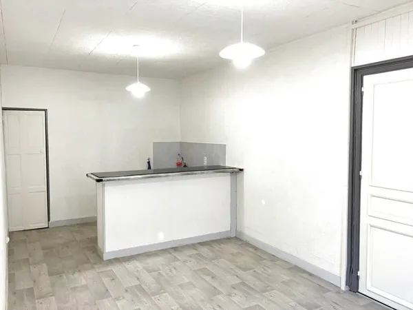 BUREAUX CENTRE VILLE DE 23 M2