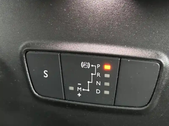 Citroën C3 Aircross puretech 130ch s&amp;s shine eat6 — photo 12