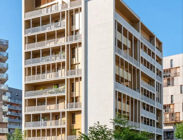 T2 45m² + balcon 6m² + parking Presqu'ile