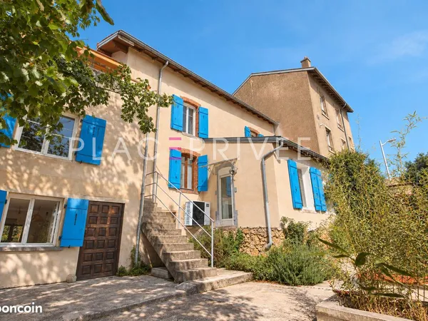 Maison 8 pièces 175 m²