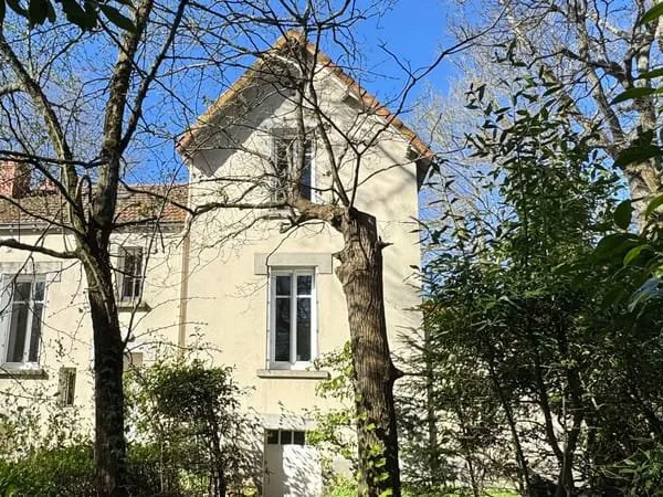 Maison de charme à Saint Sébastien Sur Loire 6 pièce(s) 110 m2
