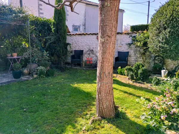 Belle maison  lumineuse à la campagne