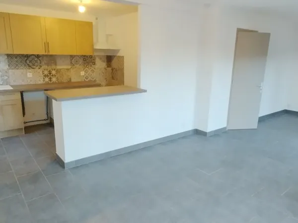 Appartement Location Couiza 4p 70m² 610€