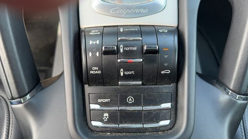 Porsche Cayenne 4.2 TD V8 382 4X4 Tiptronic 8 - S – 2013 – 149184 km – Diesel – Boîte Automatique — photo 4