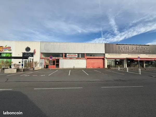 Local commercial 380 m2