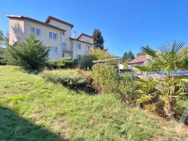 Maison 6 pièces 171 m²