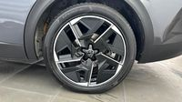Peugeot 408 PHEV 225ch Allure Pack e-EAT8 — photo 11