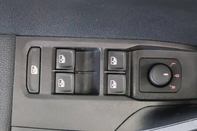 Seat Arona 1.0 tsi 95 ch start/stop bvm5 — photo 32