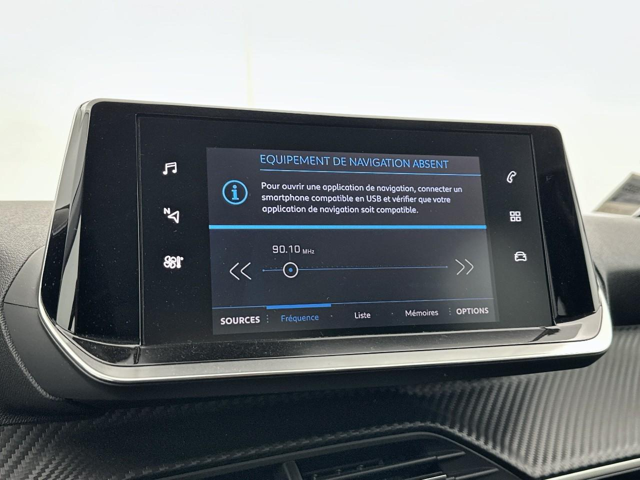 Peugeot 208 puretech 75 s&s bvm5 style — photo 10