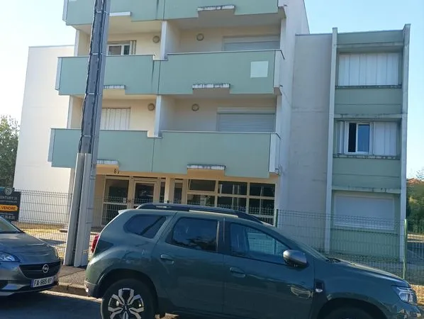 Studio à louer , à TALENCE - 33400 - proche facultés