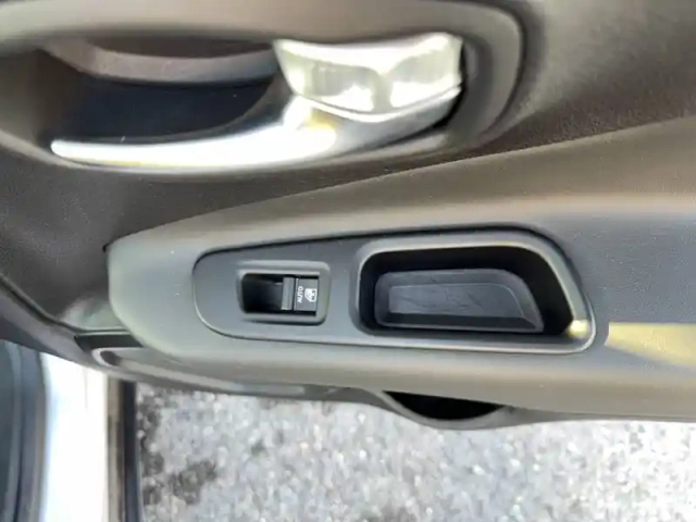 Jeep Renegade 1.6 l multijet 120 ch bvr6 — photo 29