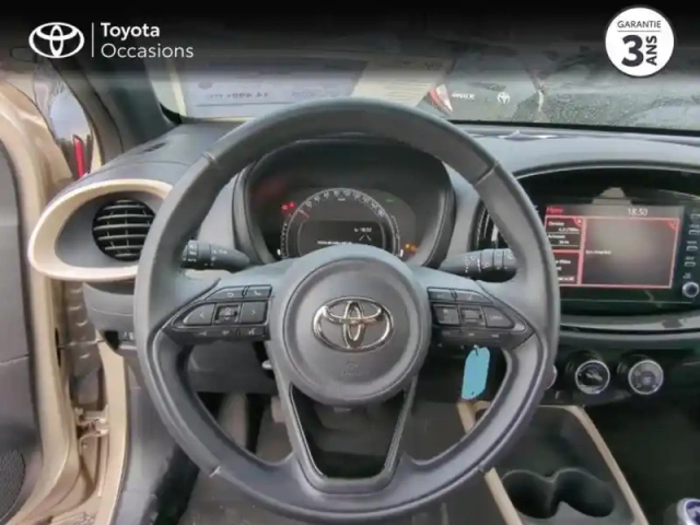 Toyota Aygo X 1.0 vvt-i 72ch design — photo 9