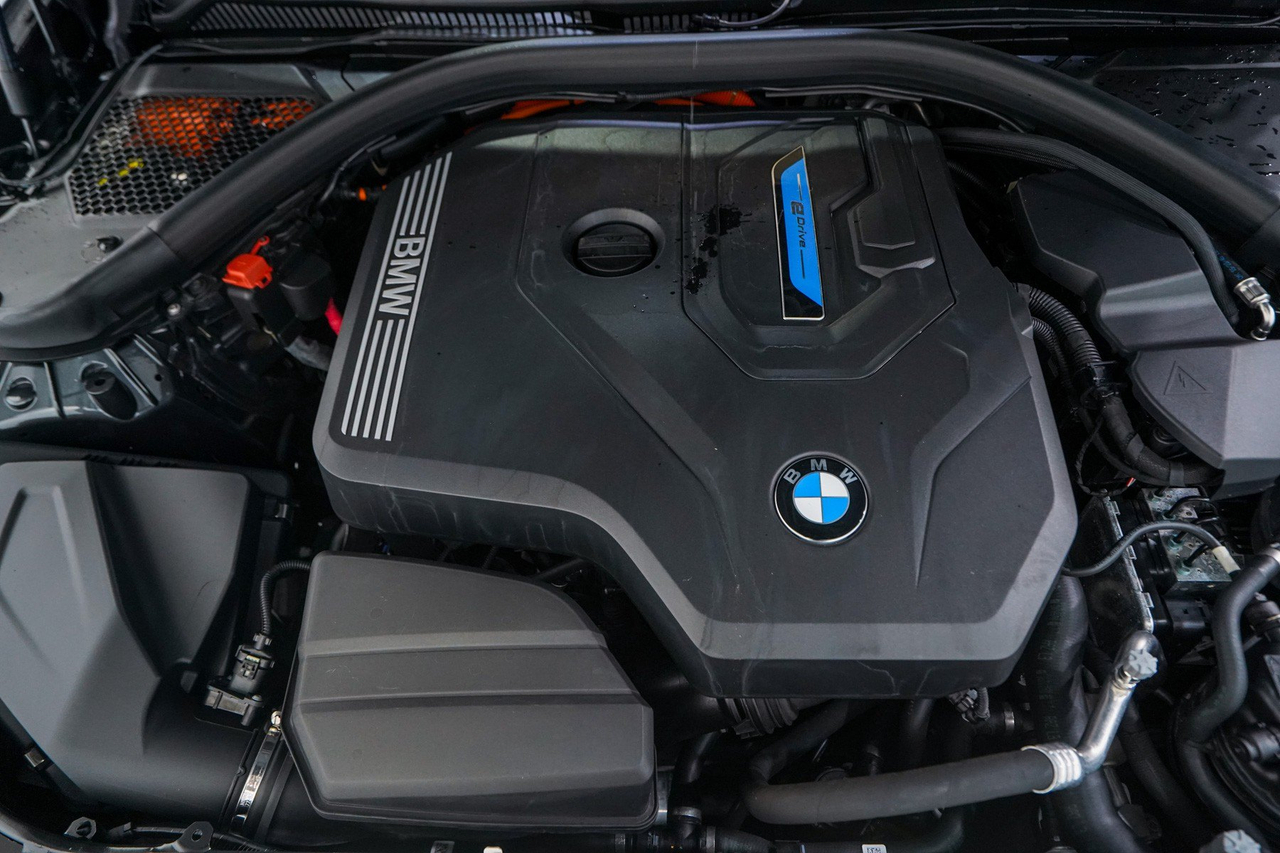 BMW Série 3 Touring — photo 32