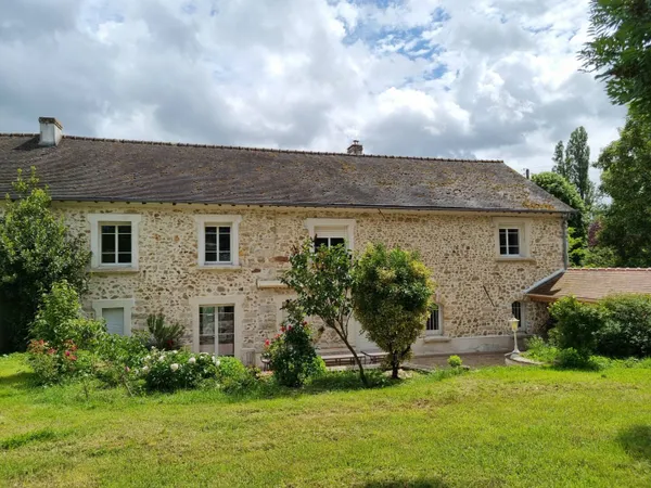 Villa 9 pièces 270 m²
