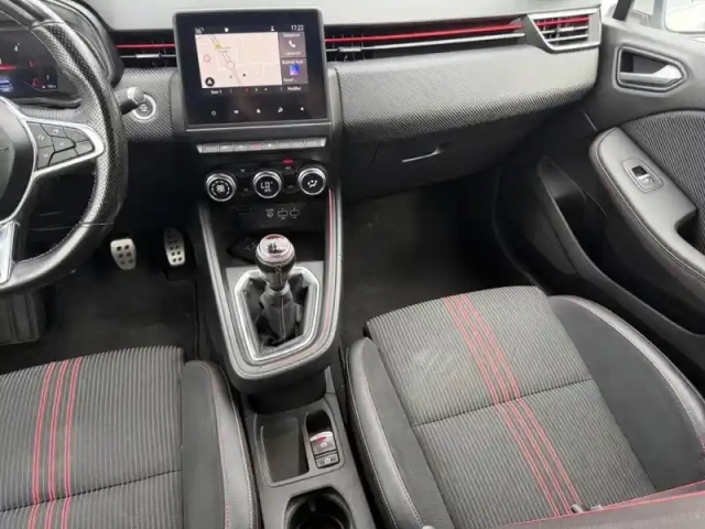 Renault Clio 1.5 blue dci 115ch rs line — photo 27
