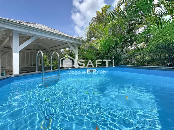 Villa d'architecte de 126 m2 au Gosier
