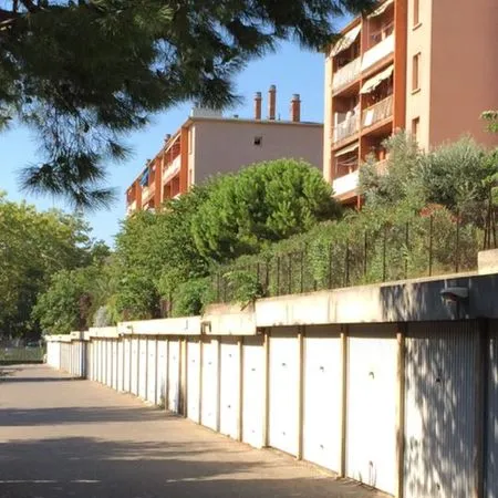 Lot de 3 garages