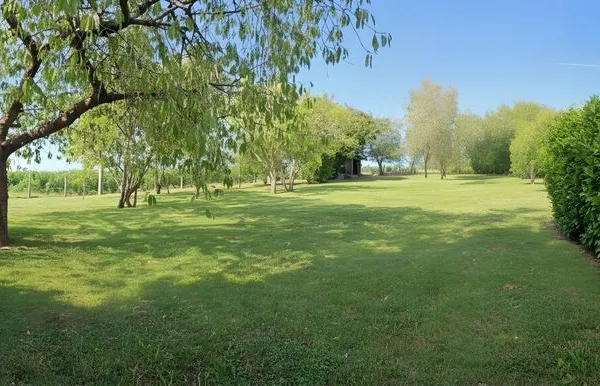 Terrain 1259 m² Vernou-sur-Brenne