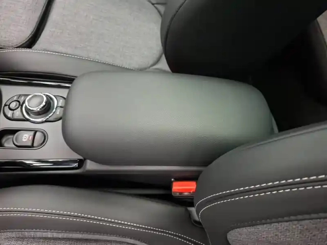 Mini Mini clubman cooper s 178 ch dkg7 — photo 23