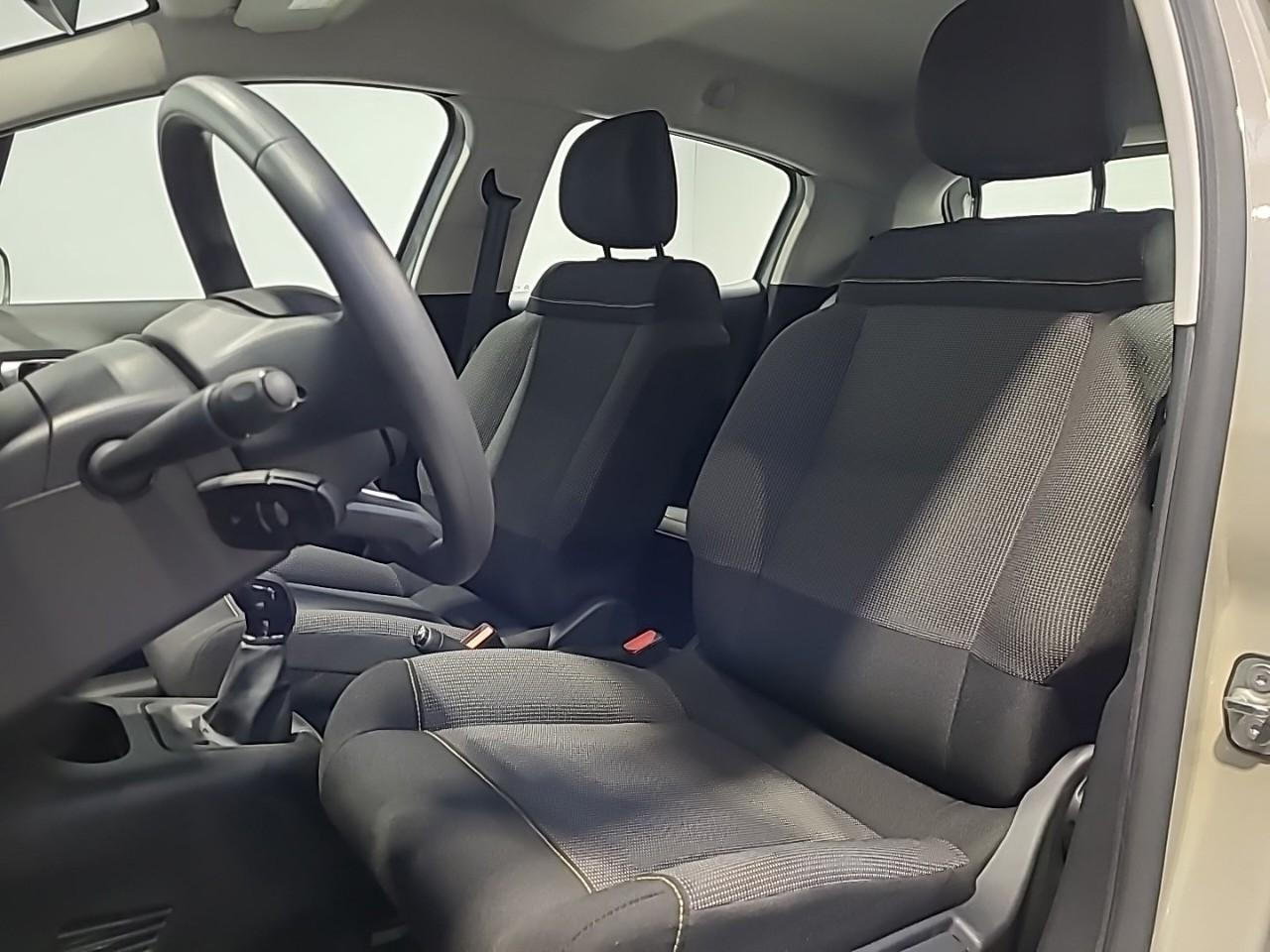 Citroën C3 puretech 83 ch bvm5 plus — photo 10
